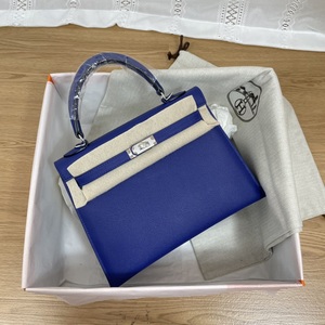 Hermes Handbags 230